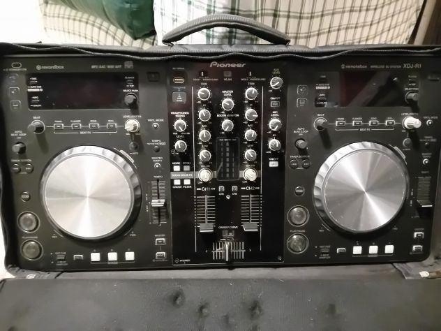 Vendo consolle pioneer xdjr1