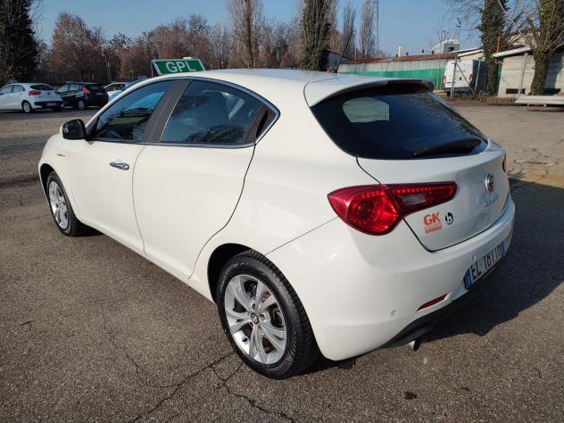 Alfa Romeo Giulietta 1.4 Turbo 120 CV BENZINA GPL CON SCADENZA 2032, OK NEOPATENTATI. - Foto 6