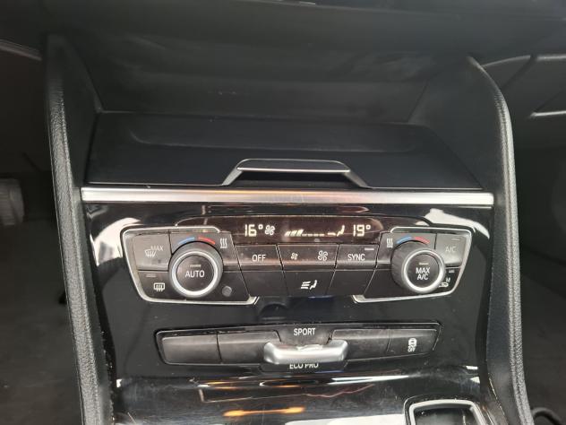 Bmw 216d Active Tourer Luxury 115 cv - Foto 10