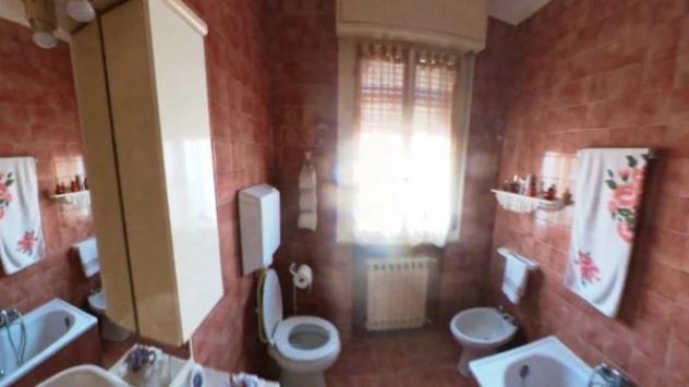 Immobile in asta di 111 m² con più di 5 locali e box auto in vendita a Occhiobello - Foto 5