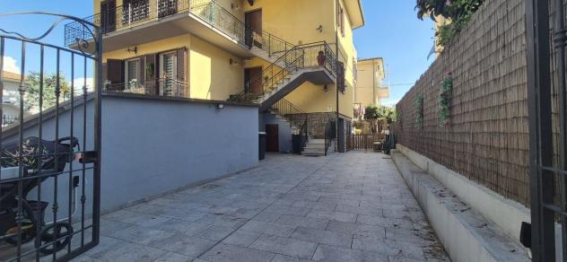 Bifamiliare in vendita a Rosignano Marittimo