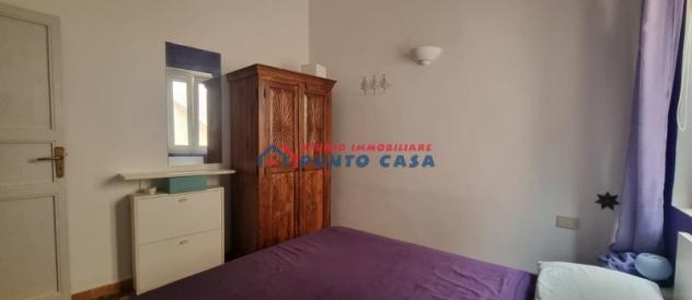 CENTRO STORICO - Pressi Piazzetta Cuba - N° 2 appartamenti in uno – 2° e ultimo p. s/a – 90 mq ca. – 5 vani + acc. Ottime condizioni, ben rifiniti. E - Foto 6