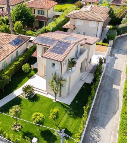 Villa in vendita a Forte dei Marmi 230 mq Rif: 1322830