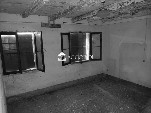 RUSTICO di 4 vani e di 250 mq (CAVASO DEL TOMBA) rif. AR226B_7 - Foto 4