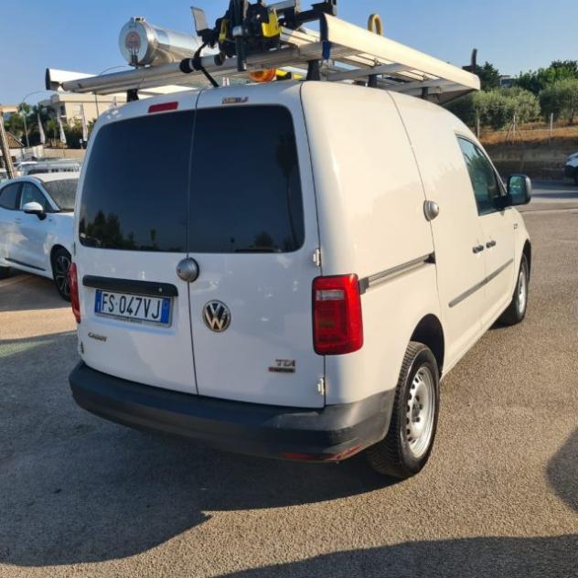 VOLKSWAGEN Caddy 2.0 TDI 122 CV 4MOTION VAN Business rif. 23936011 - Foto 3