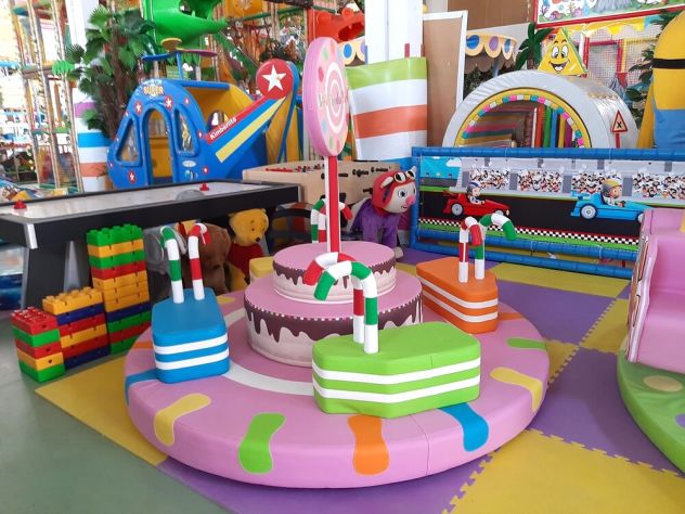 Giochi Gonfiabili per Bambini, Giostrine e Allestimenti x Ludoteche - Foto 3