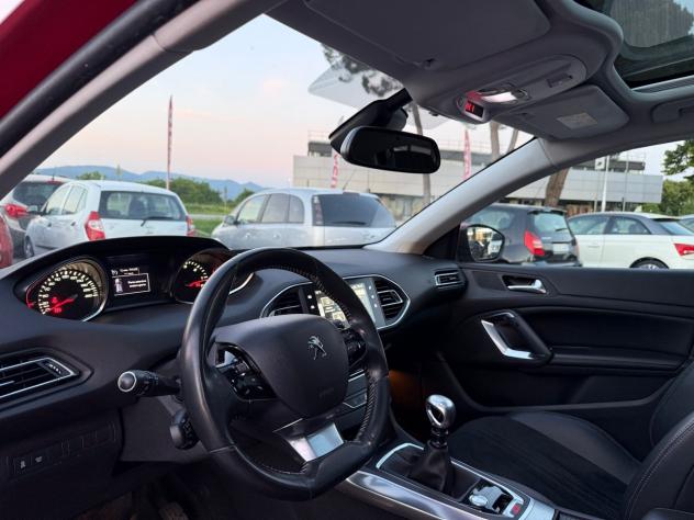 Peugeot 308 1.6 e-HDi 115 CV Stop&Start SW Business - Foto 8