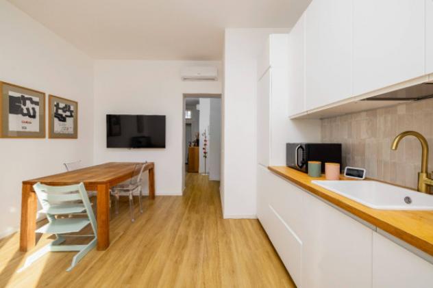 Appartamento di 90 m² con 3 locali in vendita a Milano - Foto 2