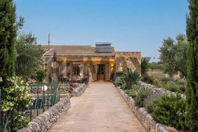 Villa o villino in vendita a Ragusa, Bruscé