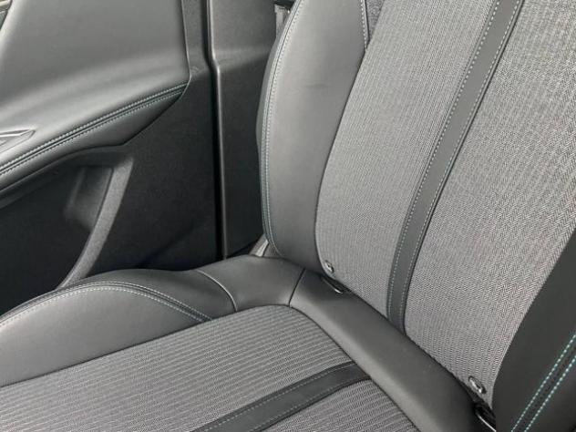 PEUGEOT 3008 Hybrid4 300 e-EAT8 Allure Pack rif. 24058904 - Foto 10