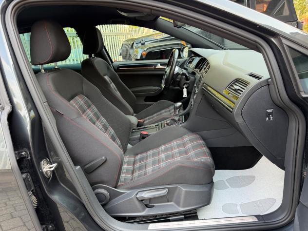 Volkswagen Golf GTI Performance 2.0 TSI DSG 5p. BlueMotion Technology - Foto 9