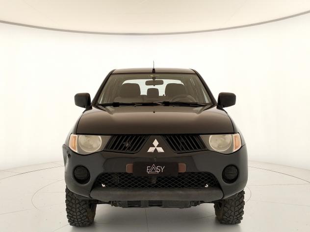Mitsubishi L200 2.5 136CV Double Cab Invite - Foto 2