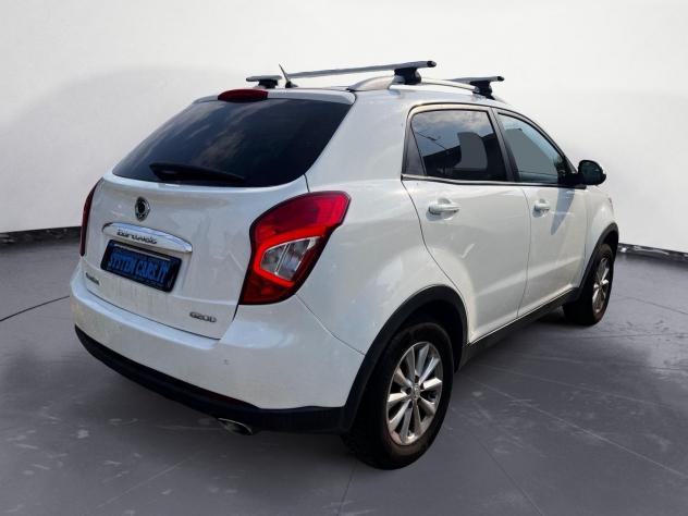 SsangYong Korando 2.0 2WD M/T GPL Plus 148CV - NON RICONDIZIONATA - BARRE PORTATUTTO - CATENA DI DISTRIBUZIONE - Foto 4