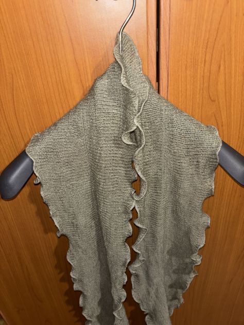 SCIARPA COME NUOVA,VINTAGE,DA DONNA,IN LANA,GRIGIO CHIARO,INTROVABILE UGUALE - Foto 5