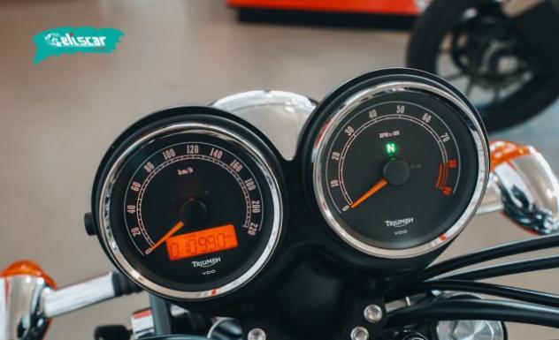TRIUMPH Bonneville T100 rif. 24036675 - Foto 5