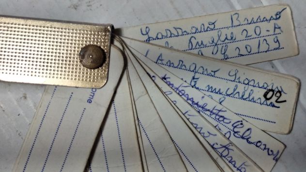 2 ACCESSORI FEMMINILI DA BORSETTA RUBR. TELEFONICA E TORCETTA IN ALLUMINIO AN 60 - Foto 9