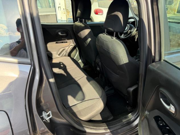 Jeep Renegade 1.6 Mjt 120 CV Limited - Foto 8