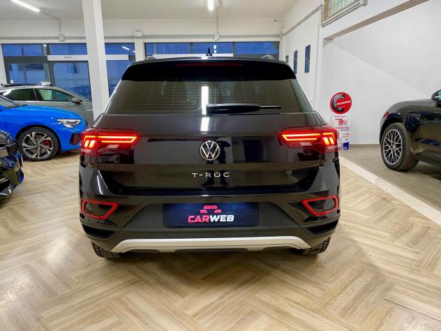 VOLKSWAGEN T-ROC 2.0 TDI 150CV DSG CAM 2022 - Foto 6