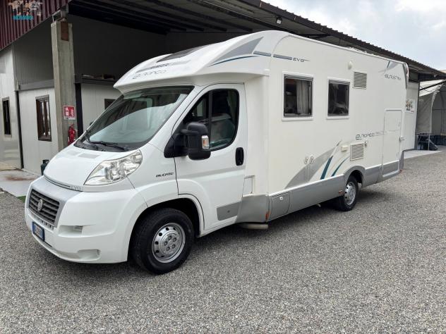 RIMOR EUROPEO 87 PLUS EVO - Semintegrale con letto basculante ed ampio garage - Foto 8