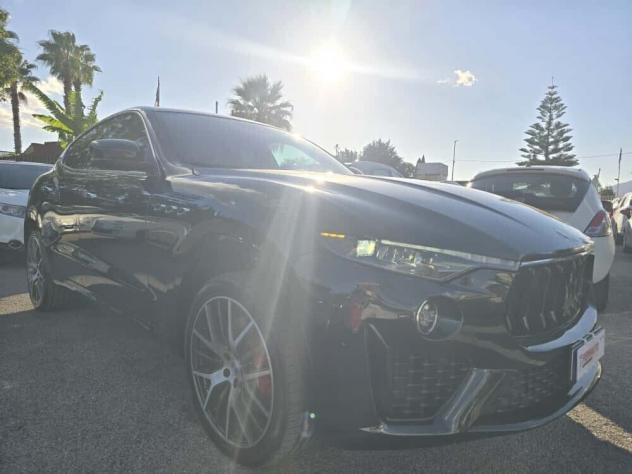 MASERATI LEVANTE 250CV V6 DIESEL AWD GRANSPORT - Foto 6