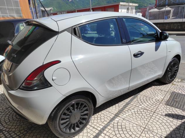 Lancia Ypsilon 2021 1.0 hybrid ubs aux bluetooth - Foto 3