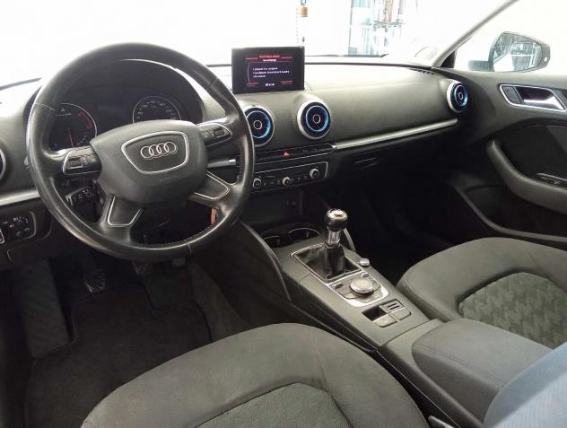 Audi A3 SPB 1.6 TDI Business 110cv - Foto 5
