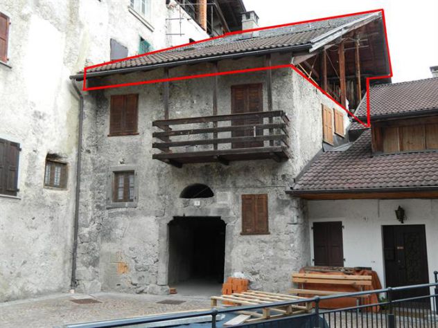 Vendesi sottotetto abitabile da ristrutturare