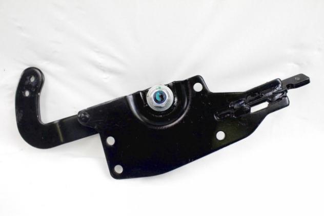PIAGGIO MP3 300 HPE 1C004863 SUPPORTO POMPA PEDALE FRENO 21 - 24 PEDAL BRAKE CYLINDER BRACKET - Foto 2