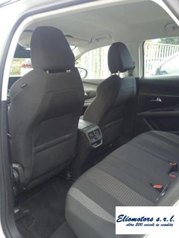 PEUGEOT - 3008 - BlueHDi 130 S&S Business - Foto 3
