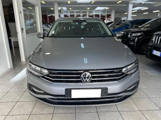 VOLKSWAGEN Passat Variant 2.0 TDI SCR EVO DSG Business rif. 23464793 - Foto 3