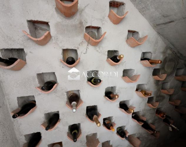 CASA INDIPENDENTE di 5 vani e di 400 mq (MASER) rif. BL082 - Foto 14