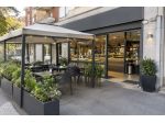 Bar tavola fredda con gazebo