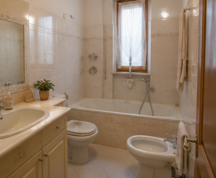 VIA MONGINEVRO TRILOCALE RISTRUTTURATO DECOROSO - Foto 4