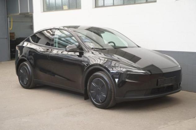 TESLA Model Y RWD Standard rif. 23703928 - Foto 3