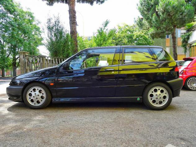 Alfa Romeo 145 2.0i 16V Twin Spark cat Quadrifoglio - Foto 2