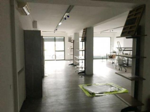 Immobile di 130 m² con 2 locali in vendita a Carpi