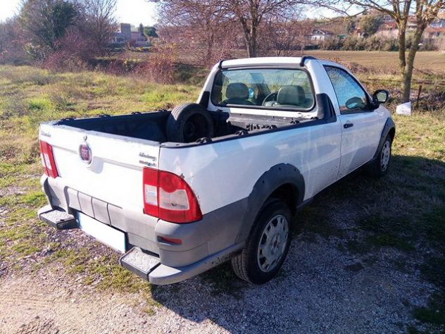 Fiat Strada 1.3 MJT 95CV Pickup Working - Foto 6