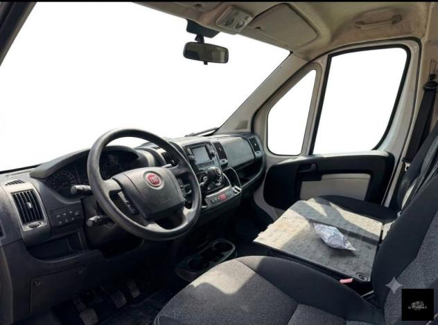 FIAT DUCATO 2017 l3h3 2.3 mjt 177 CV EURO 6B - Foto 6