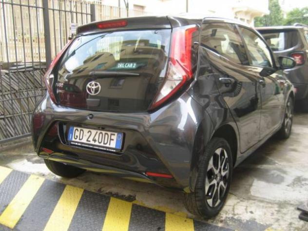 TOYOTA Aygo CONNECT 1.0 VVT-I 72CV 5P X-FUN rif. 24052016 - Foto 5