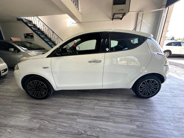 Lancia Ypsilon 5 Porte Ypsilon 1.2 Gold ecochic Gpl 69cv my19 - Foto 6