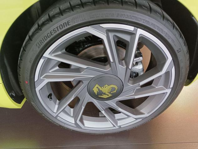 Abarth 500e 3+1 ABARTH Scorpionissima - Foto 5