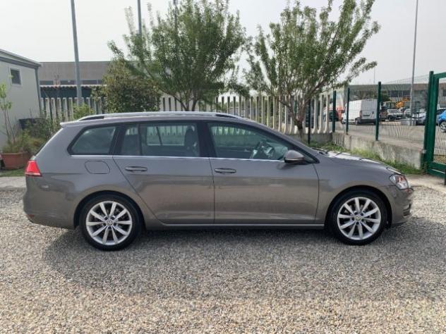 VOLKSWAGEN Golf Variant 1.6 TDI 110 CV Highline BlueMotion Tech. rif. 24047246 - Foto 6