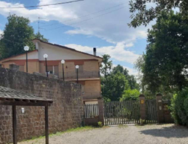 Immobile in asta di 102 m², box auto in vendita a Capranica - Foto 3