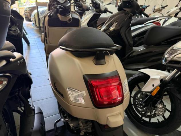 PIAGGIO Vespa 300 GTV 310 13 rif. 23790437 - Foto 3