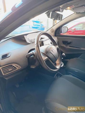 LANCIA Ypsilon 1.0 FireFly 5 porte S&S Hybrid Silver Plus rif. 24112142 - Foto 10