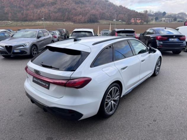 AUDI A5 Avant TDI 150 kW mHEV+ S tronic S Line edition New rif. 23820604 - Foto 5