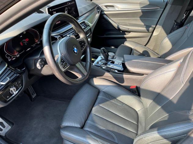 BMW Serie 5 530d 183kW xD M Sport Auto Touring - Foto 6