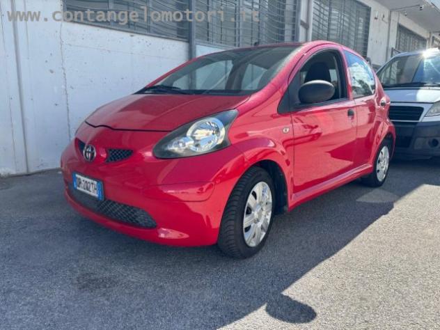 TOYOTA Aygo 1.0 12V VVT-i 5 porte rif. 24105185