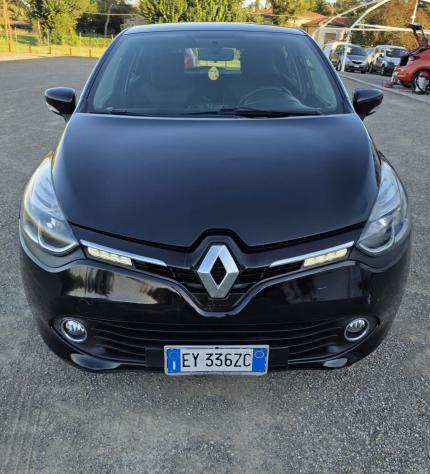Renault Clio 1.5 dCi 8V 75CV 5 porte Costume National - Foto 3