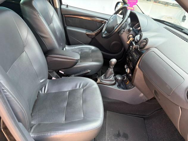 Dacia Duster 1.6 110CV 4x4 Ambiance*PELLE*57000 KM - Foto 10